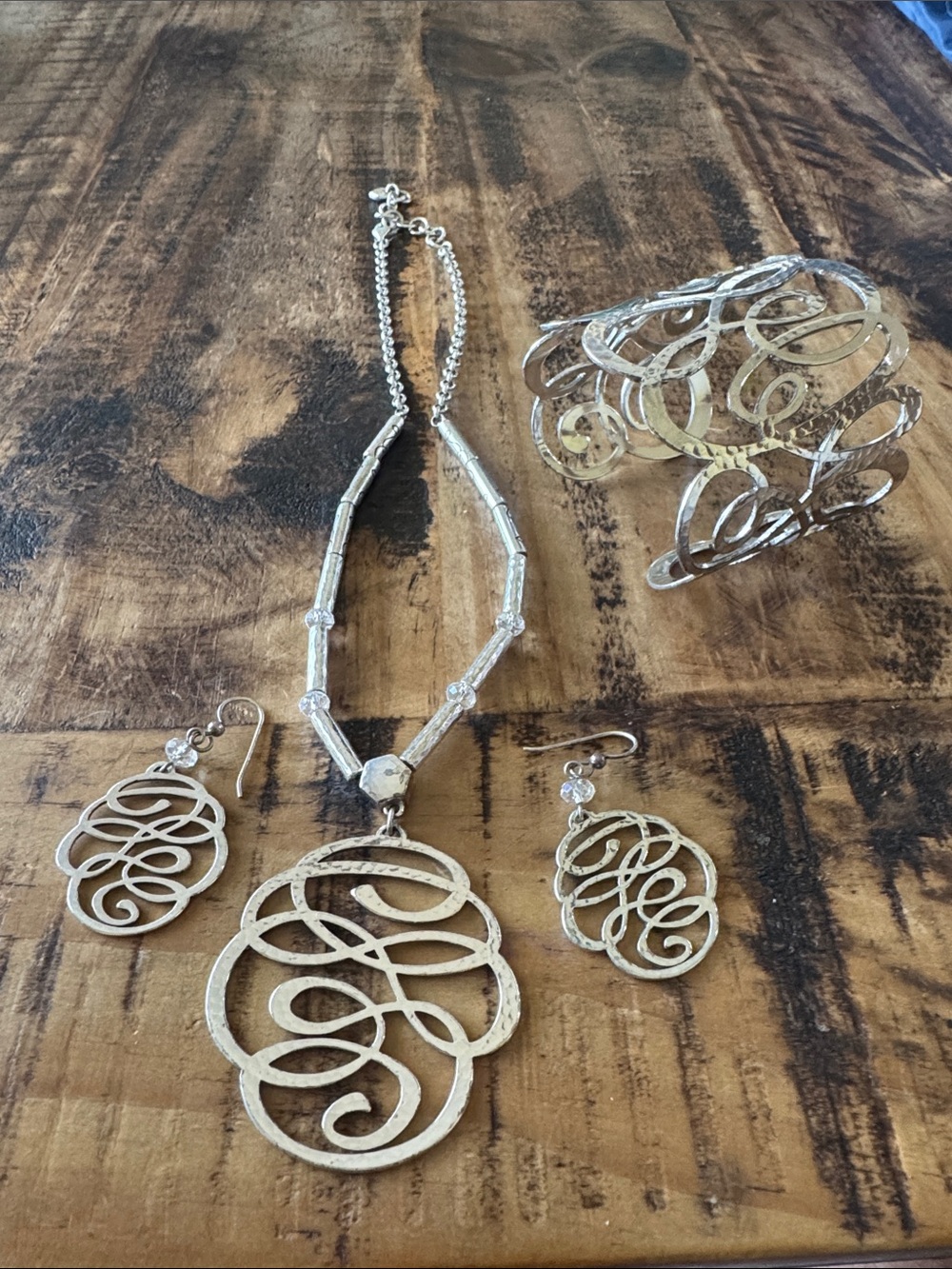 Gold-Tone Filigree Pendant Necklace & Earring Set - Women Jewelry